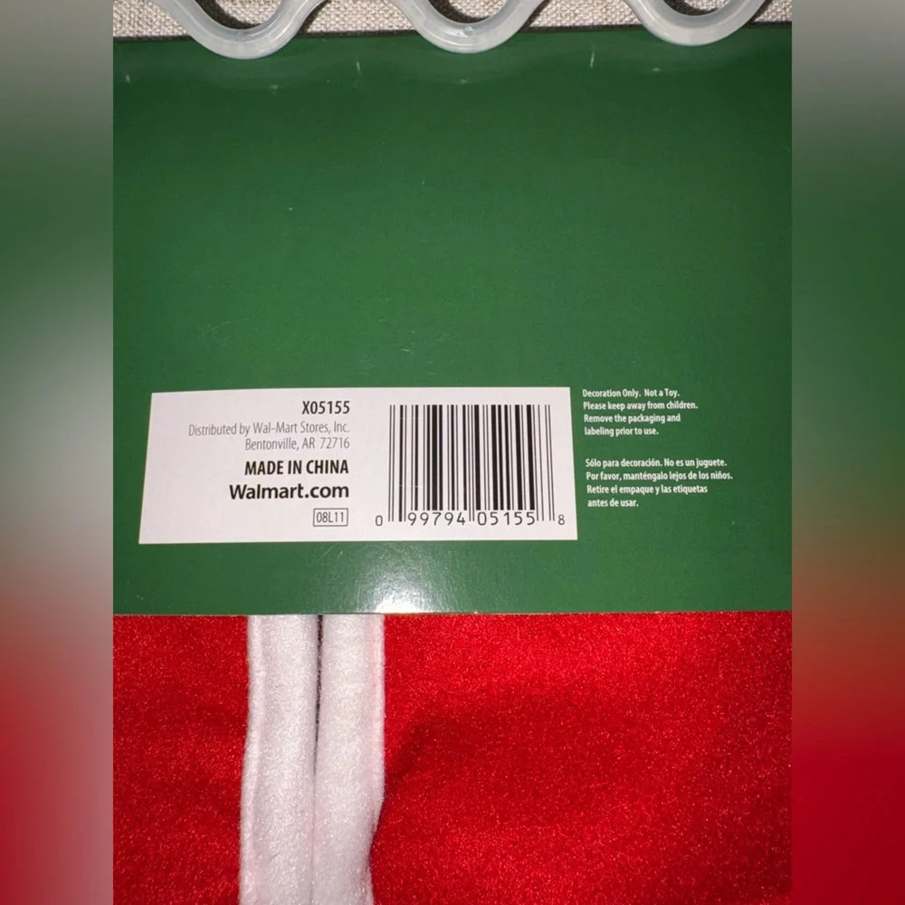 Holiday Time Candy Tree Skirt NWT